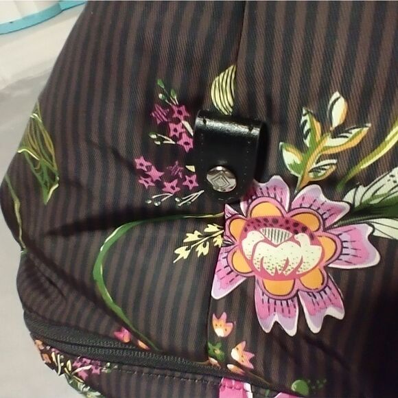 NWOT Vera Bradley Midtown Travel Bag - Picture 6 of 9